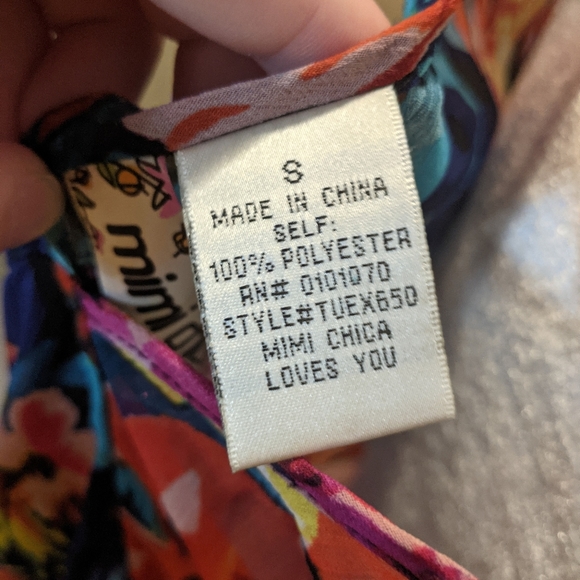 Mimi Chica Sheer Floral Top Deep Vee Back Cape Shirt Size Small - Picture 5 of 6